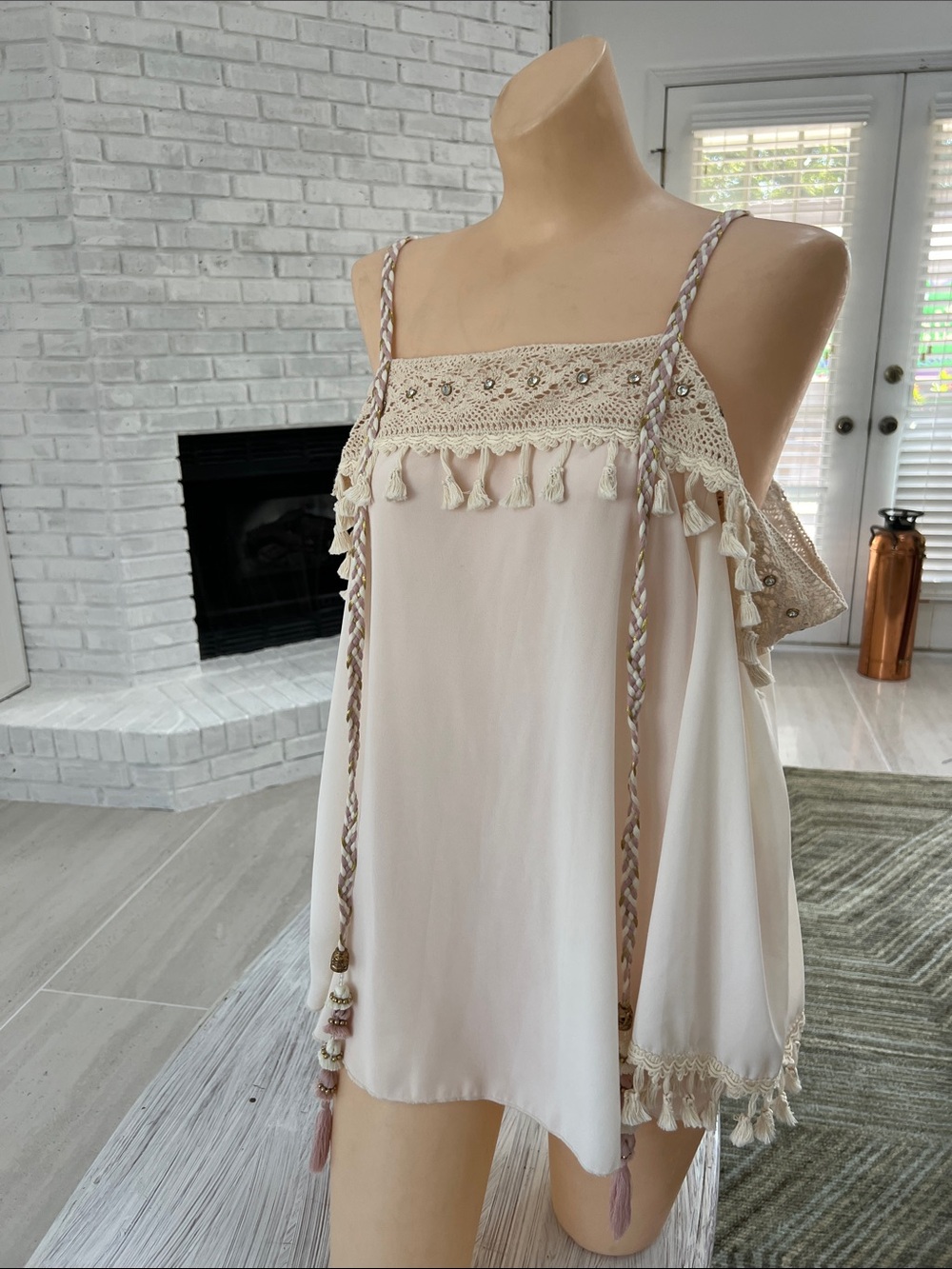 Moda Luxe Cream Boho Tassel Cami